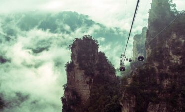 Grande Cina con Avartar Mountain